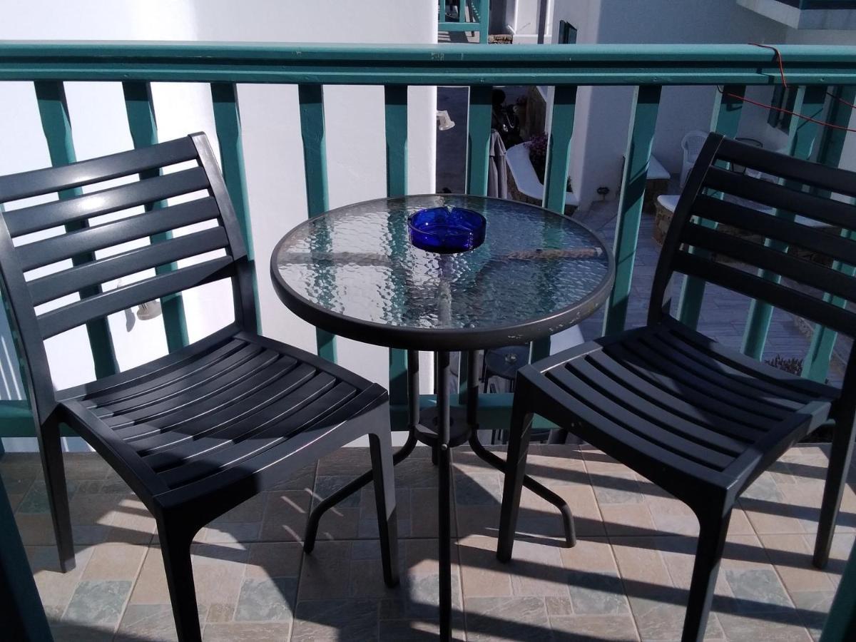 Celeste Apartments Ornos  Ngoại thất bức ảnh
