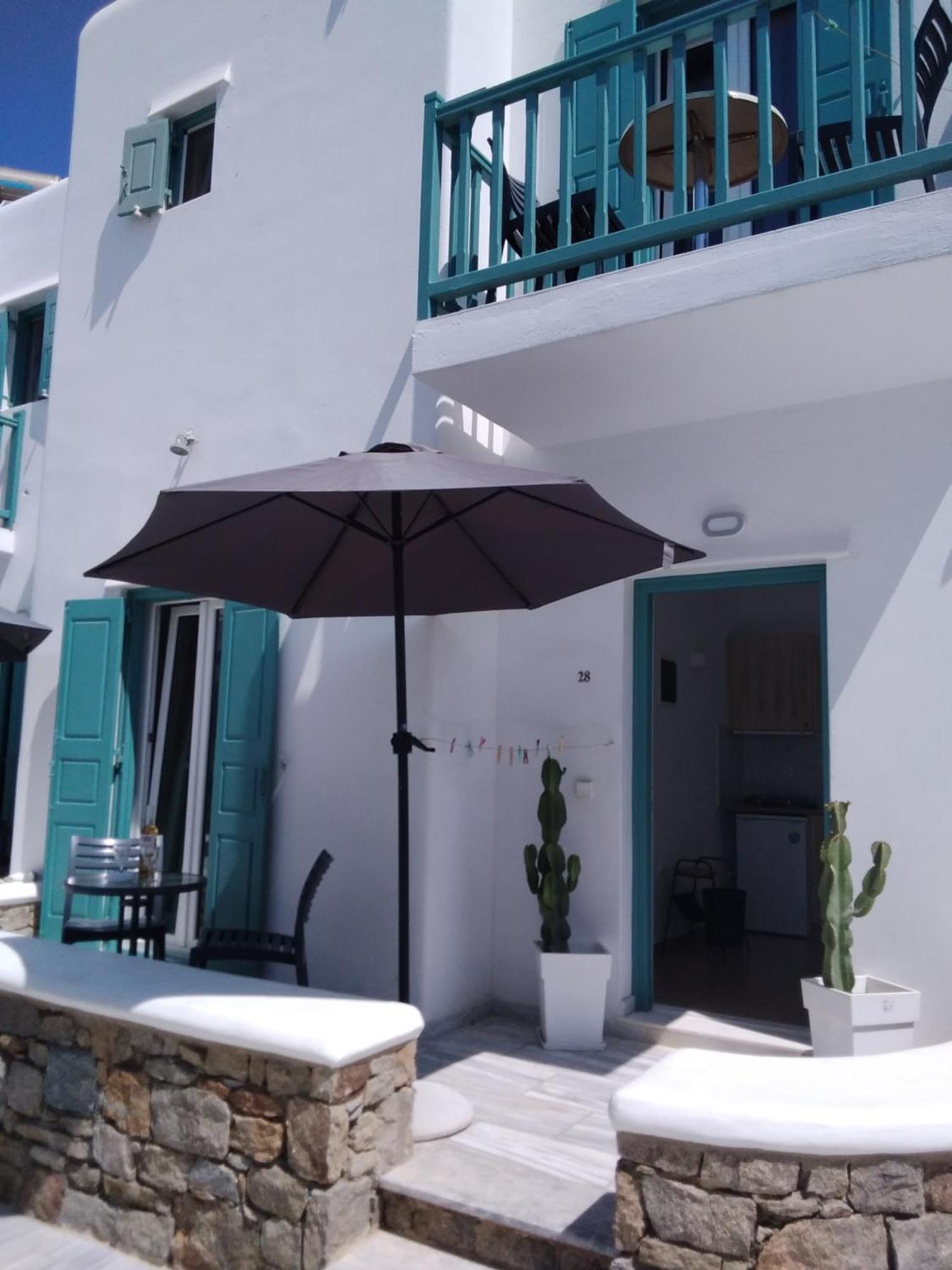 Celeste Apartments Ornos  Ngoại thất bức ảnh