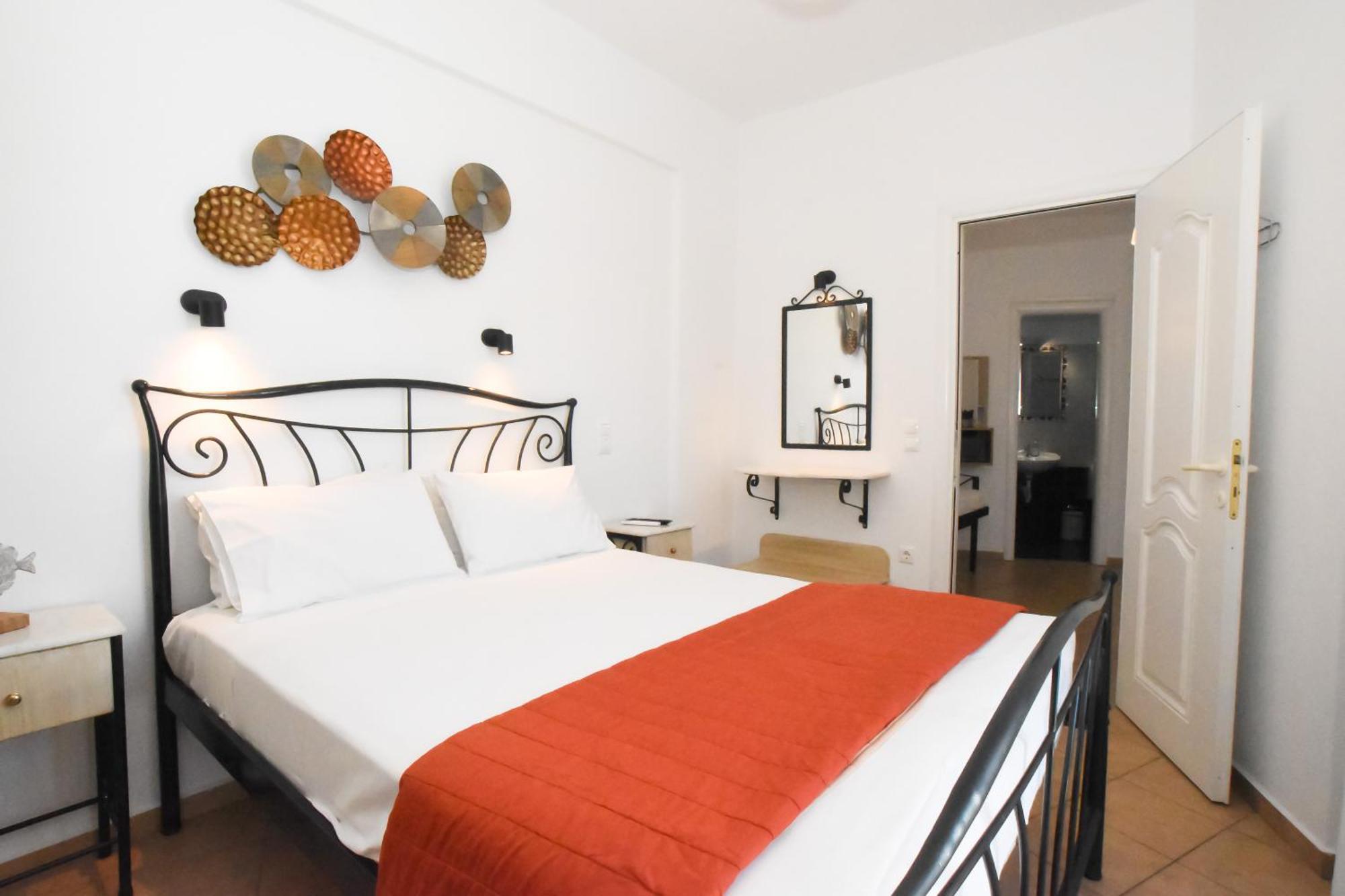 Celeste Apartments Ornos  Ngoại thất bức ảnh
